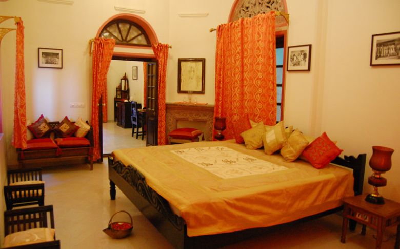 Schlafzimmer, Suitebeispiel, Chanoud Garh, Indien Reise