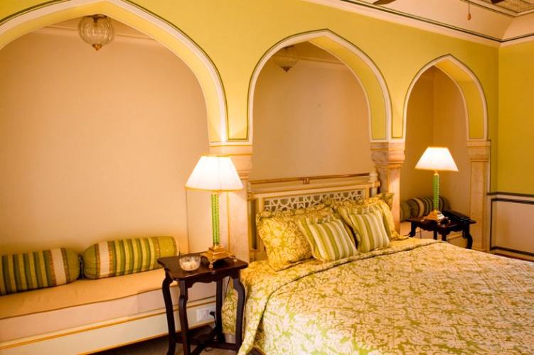 Doppelbett, Royal Heritage Haveli, Jaipur, Indien Rundreise