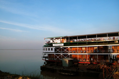 Sultanganji, Indien Flusskreuzfahrt