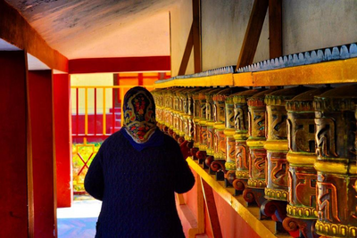Gebetsmühlen in Sikkim, Indien Kulturreise, Buddhismus