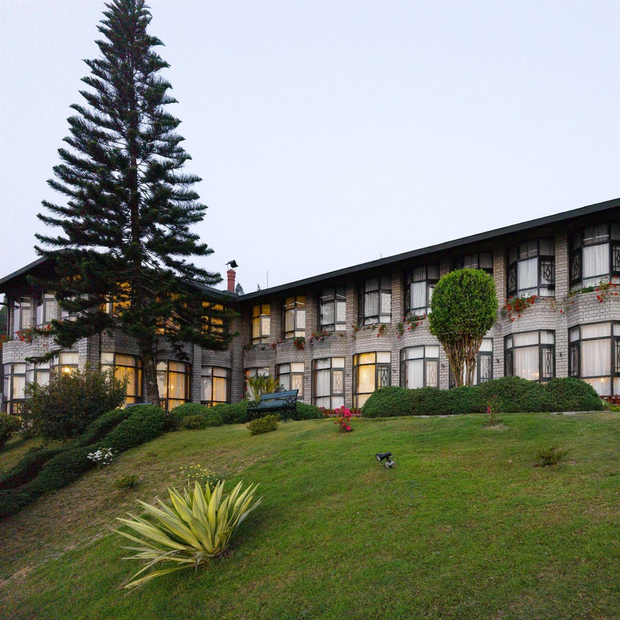 Privatreise Indien, Außenansicht, The Elgin, Silver Oaks, A Heritage Hill Resort, Kalimpong, Indien
