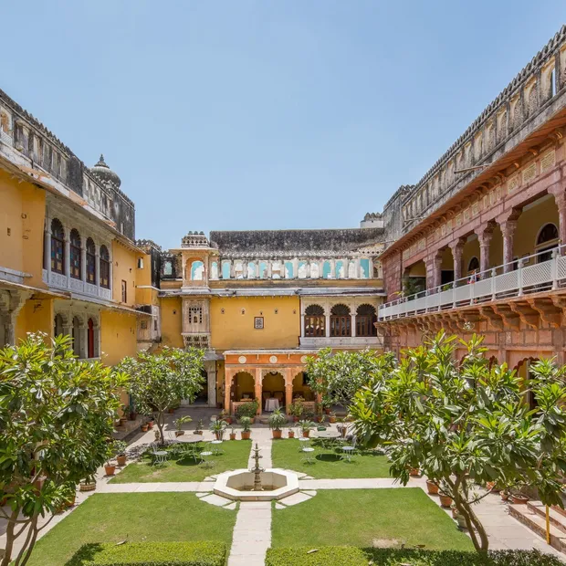 Innenhof, Chanoud Garh, Indien Reise
