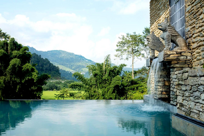 Pool im The Pavilions Himalayas, Pokhara, Nepal Reise, Luxus