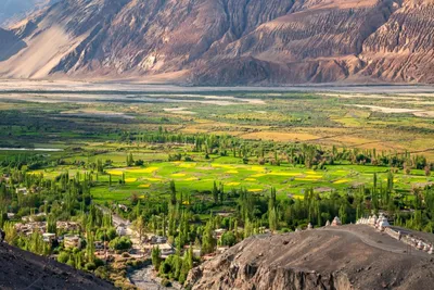 Landschaft um das Diskit Kloster, Ladakh, Indien Luxusreise, Natur