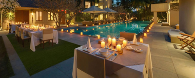 Dinner am Pool, Shreyas Yoga Retreat, Indien Reise, Romantik