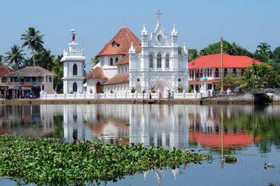 St. Mary's Forane Church, Alappuzha, Indien Yoga Reise