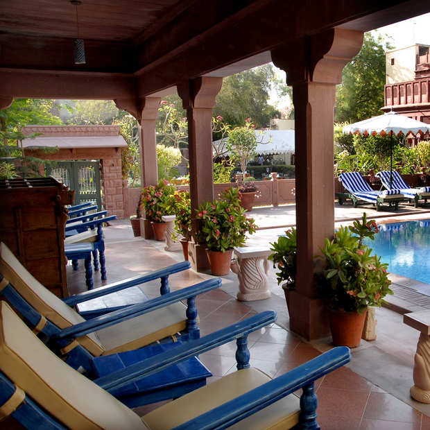 Poolanlage, Ratan Vilas Heritage-Hotel, Jodhpur, Indien Rundreise